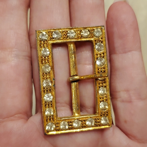 Vintage goldtone clear rhinestone belt  buckles shoe clips retro wicked whimsy - Picture 1 of 5